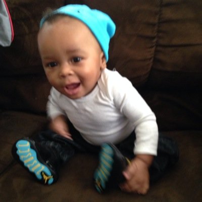 3FuccYoU2's profile picture. I aint lookin for no hand out .. #32 ..