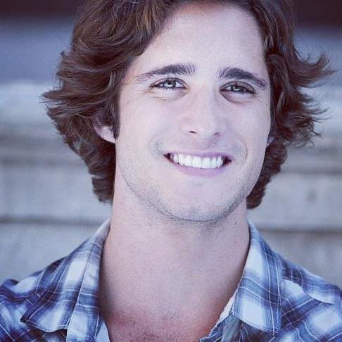 Club  del actor  alrededor del mundo. Clube do ator ao redor do mundo. Twitter oficial: @DiegoBoneta