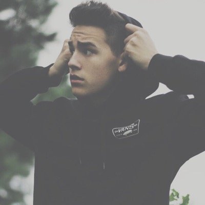 help @nicotinejacob get to 10k and ill dm you to nash ❤️❤️❤️❤️❤️