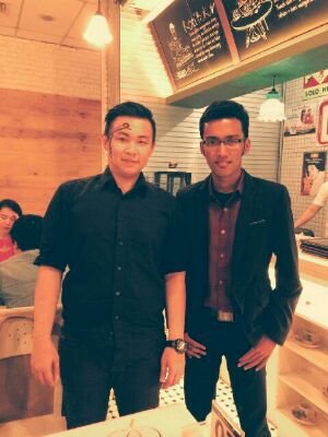 Ketua Umum Pengurus Besar Indonesian Imaginer Club (PB-INIC). Trainer Of Leadership & Character Building. 1JutaMotivator Indonesia.