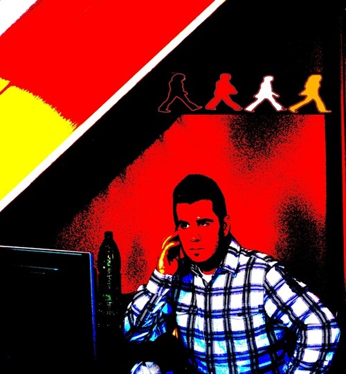 I am fun, friendly, technophile, clever and I could not live without (good) music