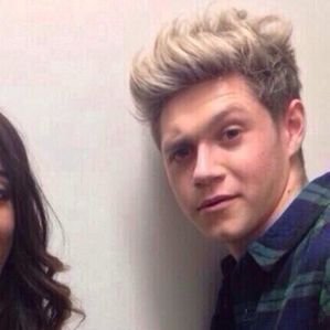 ur hot as'f// kik daddy; daddyniallgirls