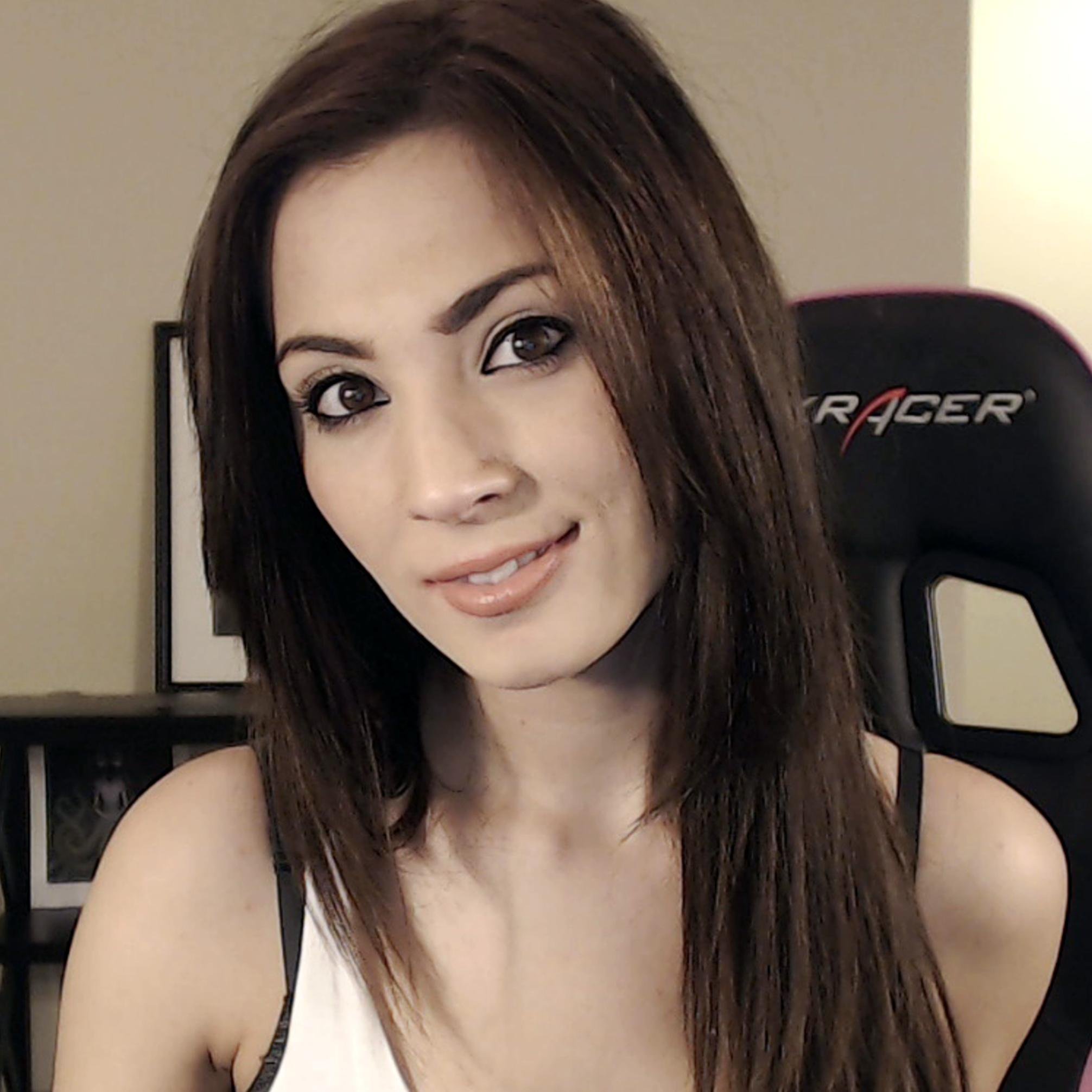 Gamer Girl Dating