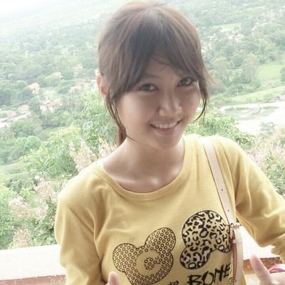 SrosTuy's profile picture. I'm just a simple girl and I aways happy with my favorite song ^^