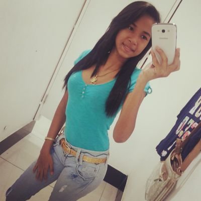 -hola soy stephany ♥ snvy *_*