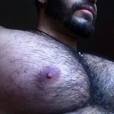común si, corriente jamás. algo entre naco, cerveza y putería con vez?