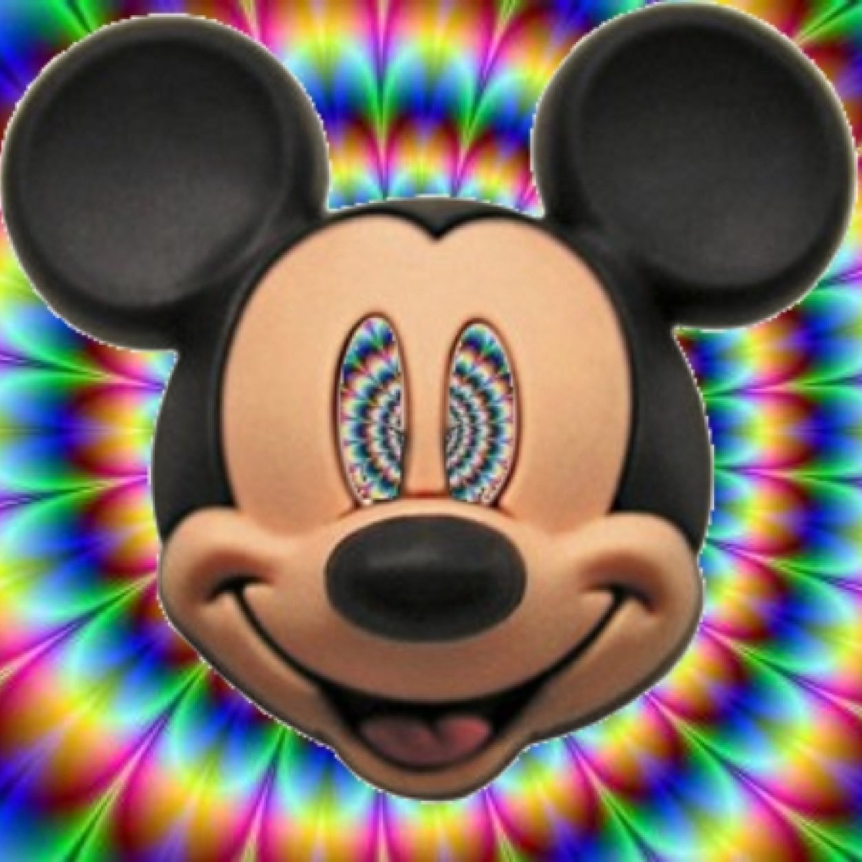 buttons_mashing's profile picture. I freaking mash buttons