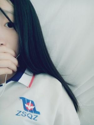 Just show and enjoy my life.A 17 year old's senior high school girl from china.Nice to share with u. :D