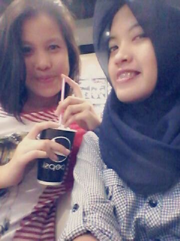 Nama:krrisdayantti,alamat:karangan/antus,TTL:karangan 12 september 1996,hobby:menyanyi.