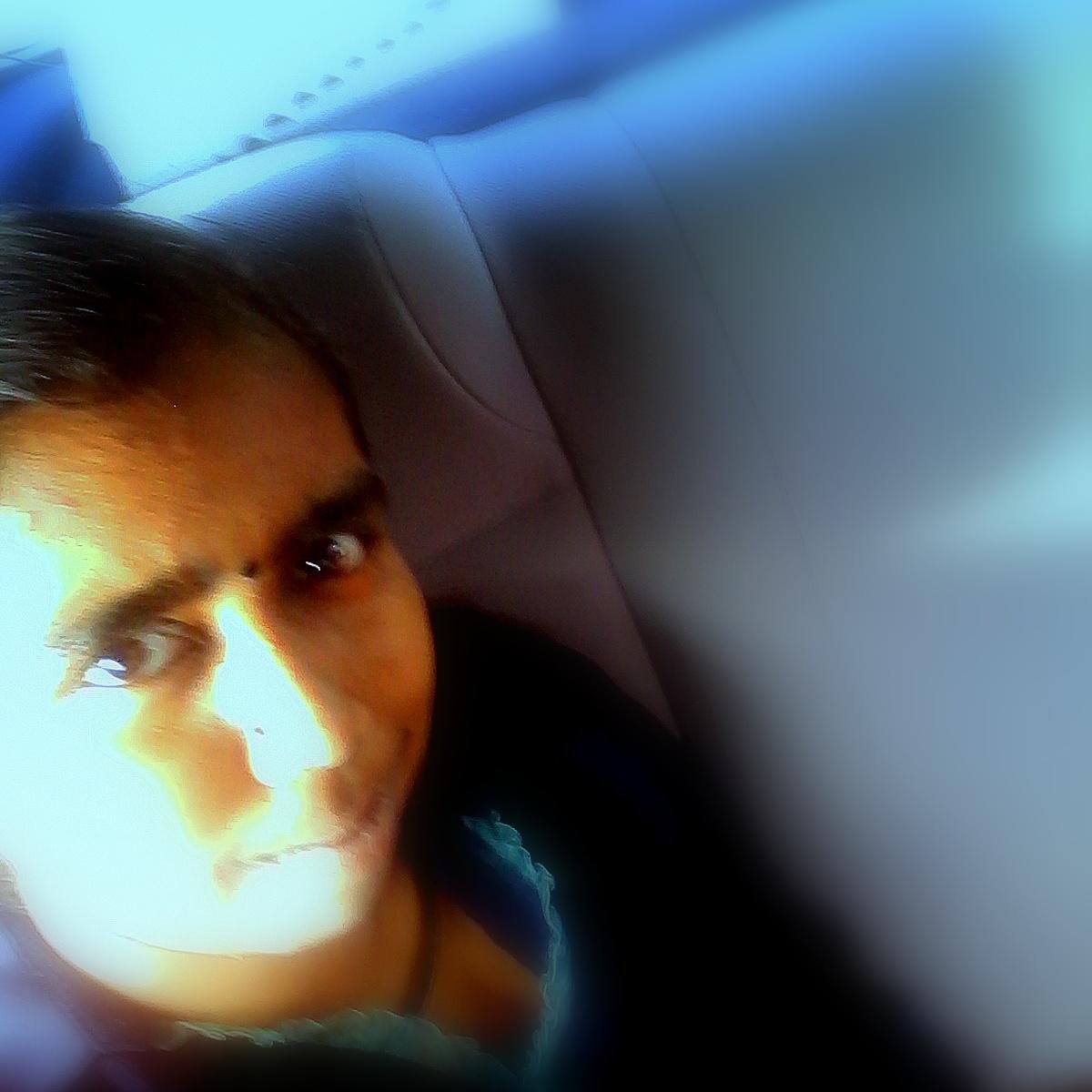 :) sINglE Is bEst
