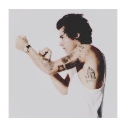 i’m basically just a hopeless romantic with a dirty mind who has high standards
