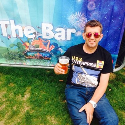 RobinsonSimon3's profile picture. Garden designer, Owner of Eden Landcscapes North Wales and Anglesey plants, ex horticultural teacher and television presenter, and overall garden geek.