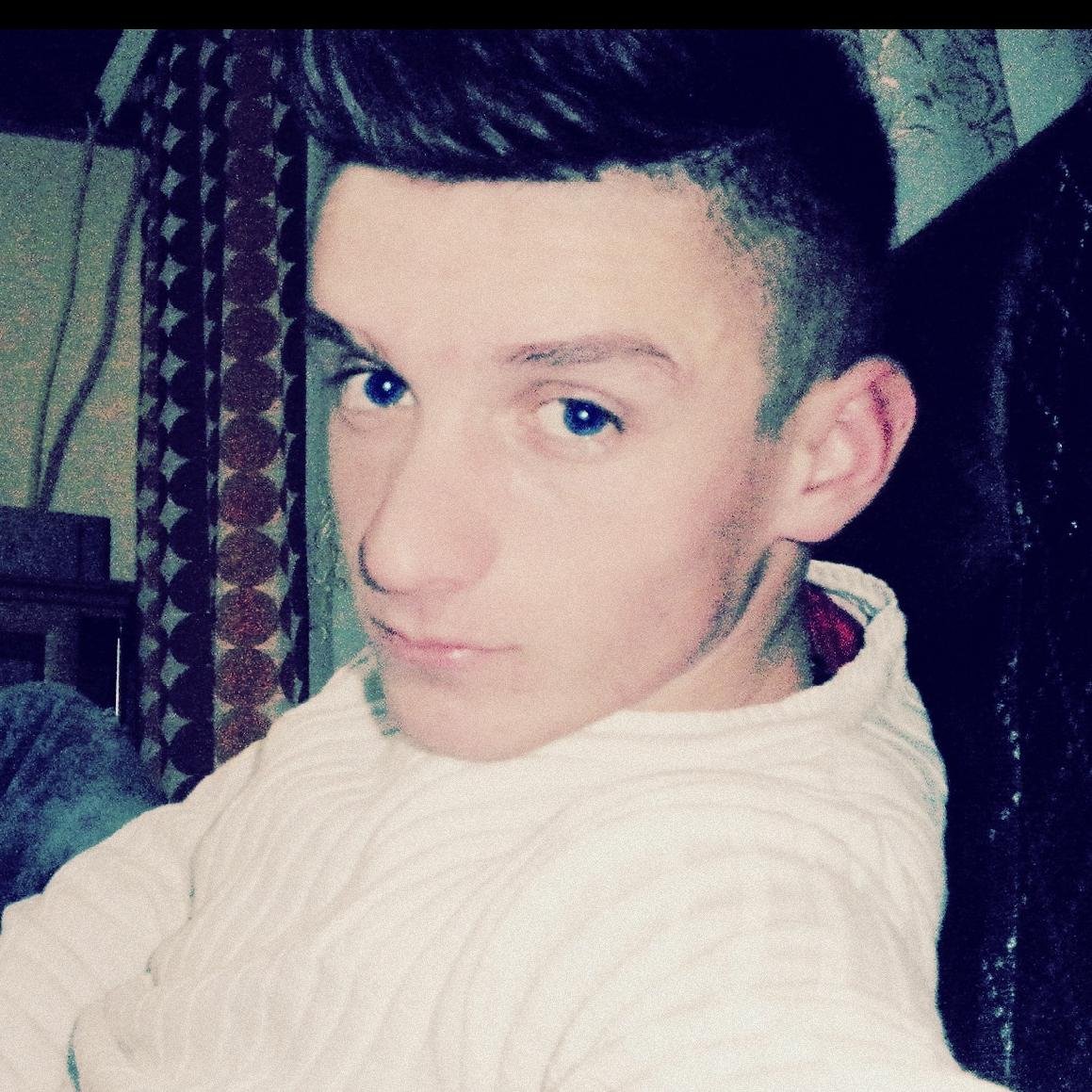 Nehat011's profile picture. 