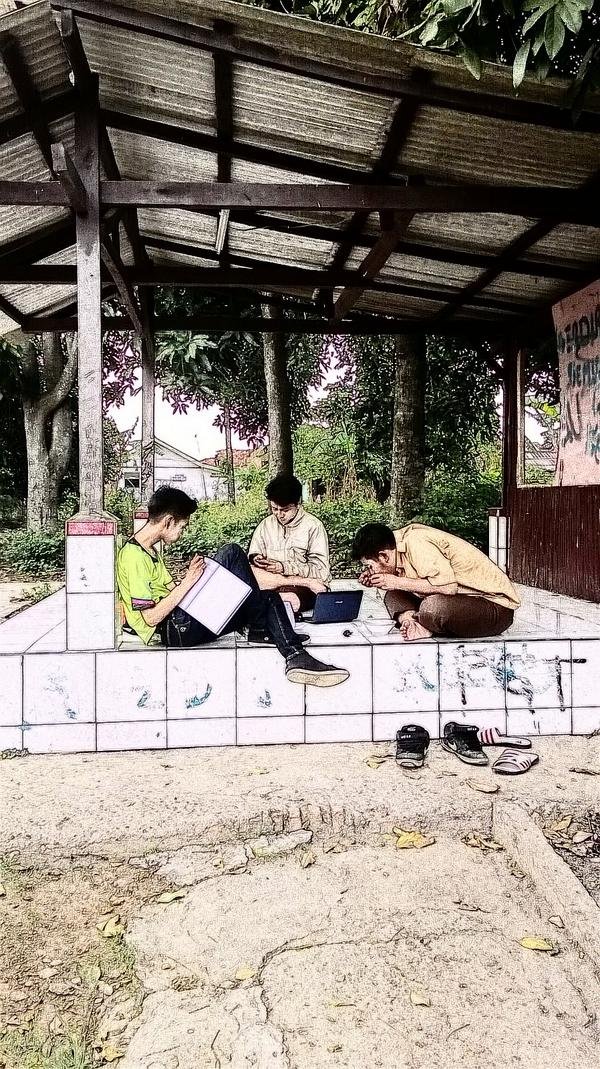 FOLLOW aja dulu,kalau nanti cocok bisa dilanjutkan ke jenjang yang lebih serius lagi :)