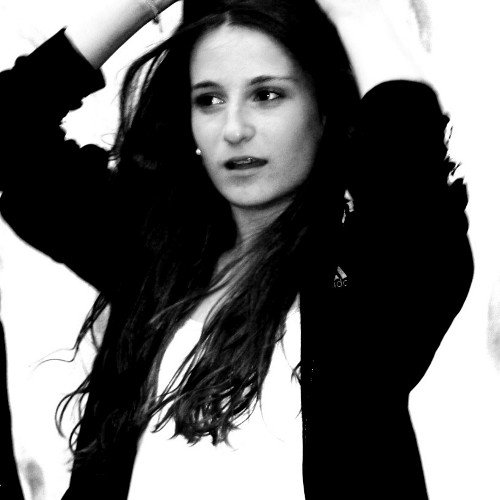 Vannie_drewe's profile picture. If you were a video game, you'd be Call of Cutie. 😎 👏/ ♀ 🌈 😇