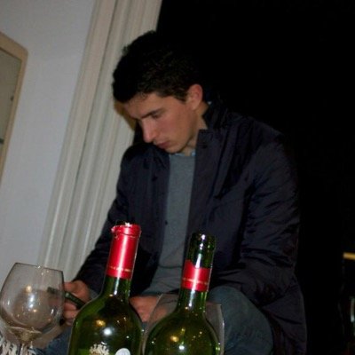 sashafratus's profile picture. 