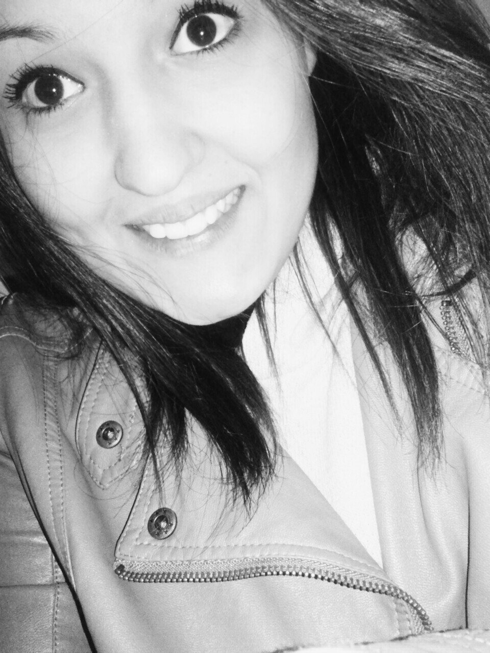 nicholli's profile picture. 