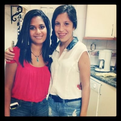 ~Aprende a sonreir aunque te apetezca llorar~