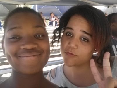 Latiara686523's profile picture. 