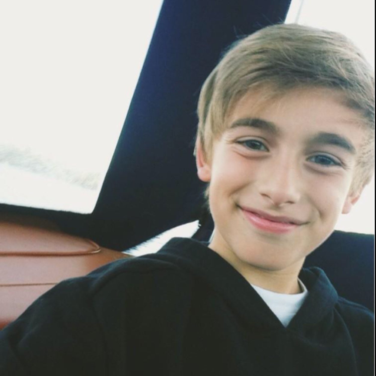 Even thought i will always be just another FanGirl in the sea of millions, i shall support you until the end. @Johnnyosings @justinbieber