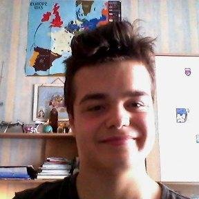 alainmclement's profile picture. Be Happy