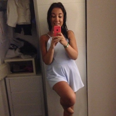 Ellavcooper's profile picture. ..................................................