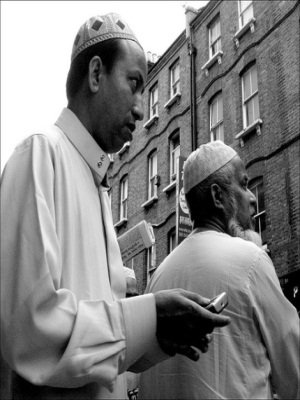 contrava188's profile picture. علمي الزمان أن الكرامة والعزة هي رأس مال الإنسان وديني هوسبب رفعتنا في هذه احياة