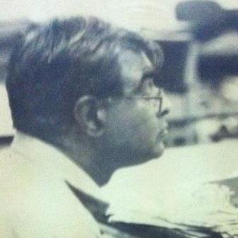 Former City Editor, DAWN Newspaper, Lahore.
Senior Journalist, Senior Analyst, Editorial Writer, Foreign Correspondent