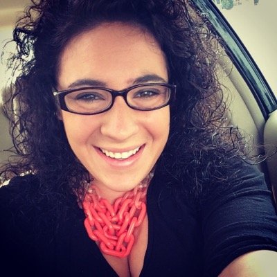 aashton_nicolee's profile picture. 