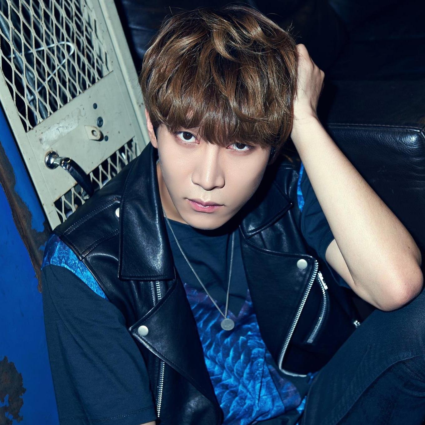 ชื่อสุดหล่อ เด็กๆเรียกพี่โหนก [ @BTOB_SEKwang ] #fapfam  [open : 2/5/2014] [น้องชาย : อิลบี๋บอท]  [น้องชาย : คาริสบอท] [เจ้คนสวย : บาบาร่า]