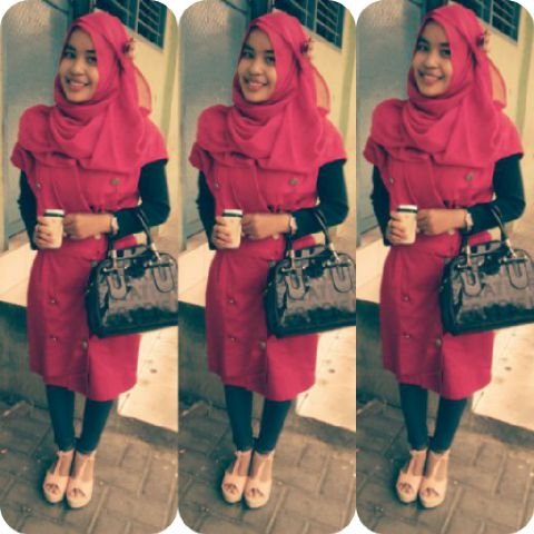 Bagi dunia kamu hanyalah seseorang tetapi bagi seseorang kamu adalah dunianya♥☺pin: 23442BE3 prospective fashion designer and a Muslim woman hijab.