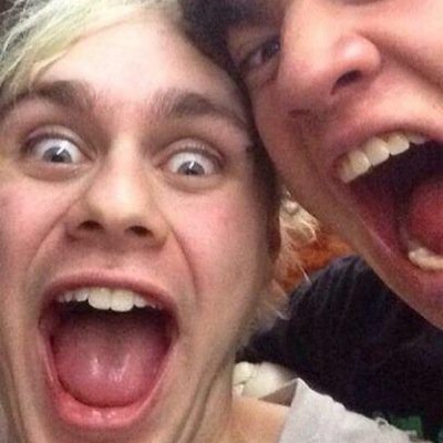 all my saved accs tru @90sgreenday