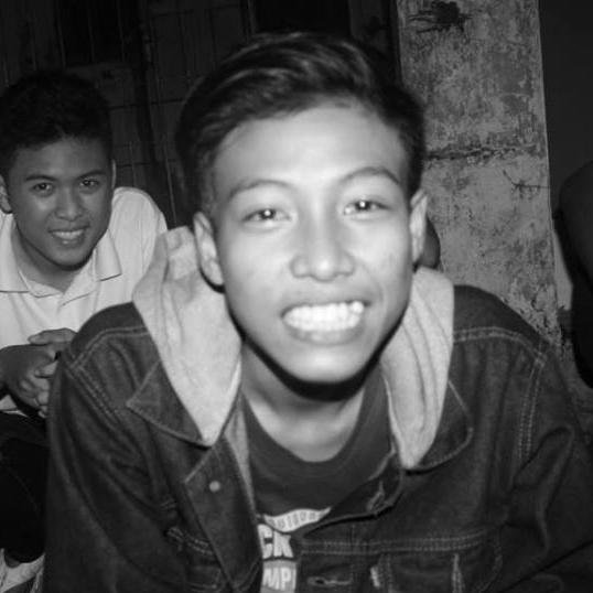 Mungkin lebih baik bersahabat :-)