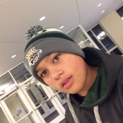 HMS 8th Grader Football,Basketball and Soccer ⚽️ is my life 
Love the Steelers⚫️ and the Huskers⚪️⚫️