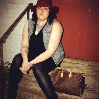 PamelaKieck's profile picture. stylist, fashion blogger and mascara addict