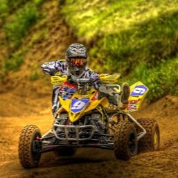 Just your average gamer and GNCC racer #423 gamer tag: FlucxZed