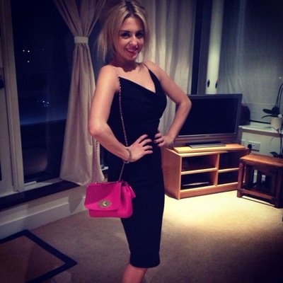 xxkayleighxxx's profile picture. Wine lover, Full time colour technician, Part time lunatic!!