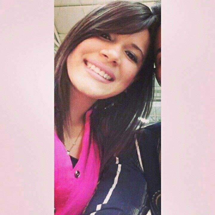 Estudiante de Enfermería. Más compleja que simple, más rara que común... Muchas cosas a la vez❤