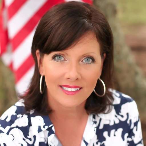 preppypatriot's profile picture. ★Just a creative entrepreneur in pursuit of the
American dream ★ I love vibrant colors, bold patterns & grosgrain ribbon almost as much as I love the USA ★