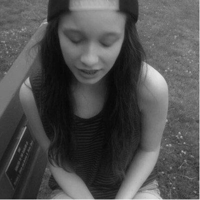 hiiiiii. (: