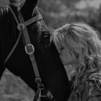 blayze2011's profile picture. City girls knock em out but Country girls knock em dead