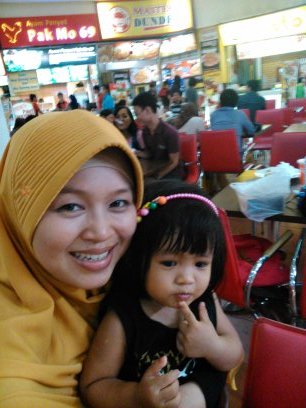 pietz_holic's profile picture. luckiest mom :)))