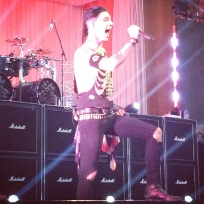 mikeymouse0109's profile picture. Mitch lucker 20•10•84-01•11•12 ❤️I like bands❤️ Allways here to talk if u need some help or just someone to vent to -mikaela-