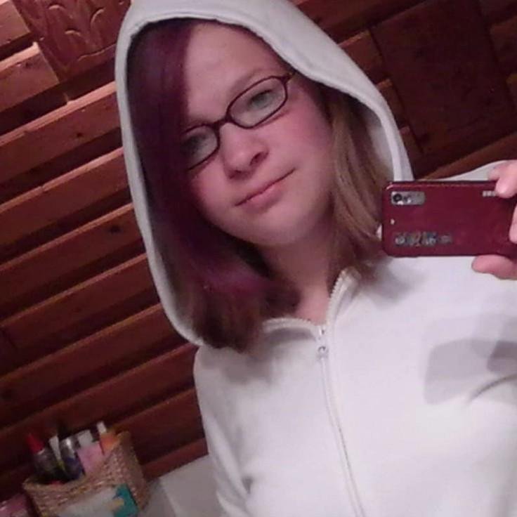 Hello my name is Franzi Krüger and i'm 17 years old
Hallo mein Name ist Franzi Krüger und bin 17 jahre alt