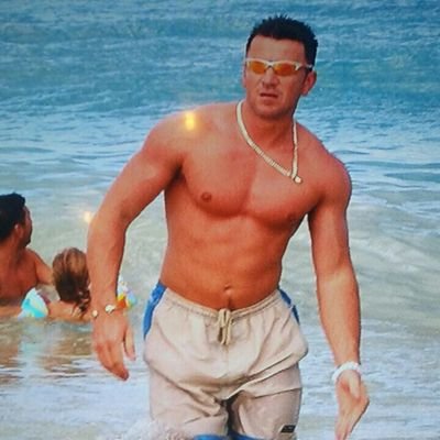 russellbirdsal2's profile picture. 