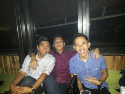 rizkyncisz's profile picture. vhs 27'12 | SEKOLAH TINGGI PARIWISATA BANDUNG | Nhai Bartender Club. FOOD & BEVERAGE MANAGEMENT. work hard party hard