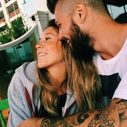 Somente casal e amigos. Espero que gostem!