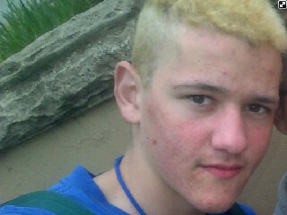 28A221DD.                                                       Whatsapp 0843078911.