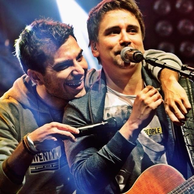 Criado 12/10/2014 Totalmente dedicados aos bêbados @BruninhoeDavi    Dona - @Gabysshii Snap-Gabischagas