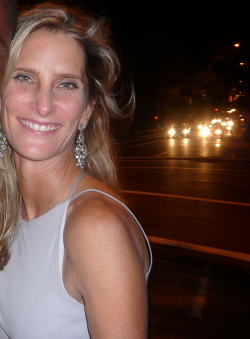 Meredith92075's profile picture. Just a girl trying to make her world a better place, one tweet at a time.